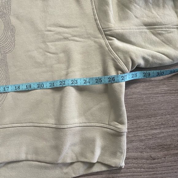 Bling Crystal Skull Sweatwhirt NWT - Picture 6 of 9